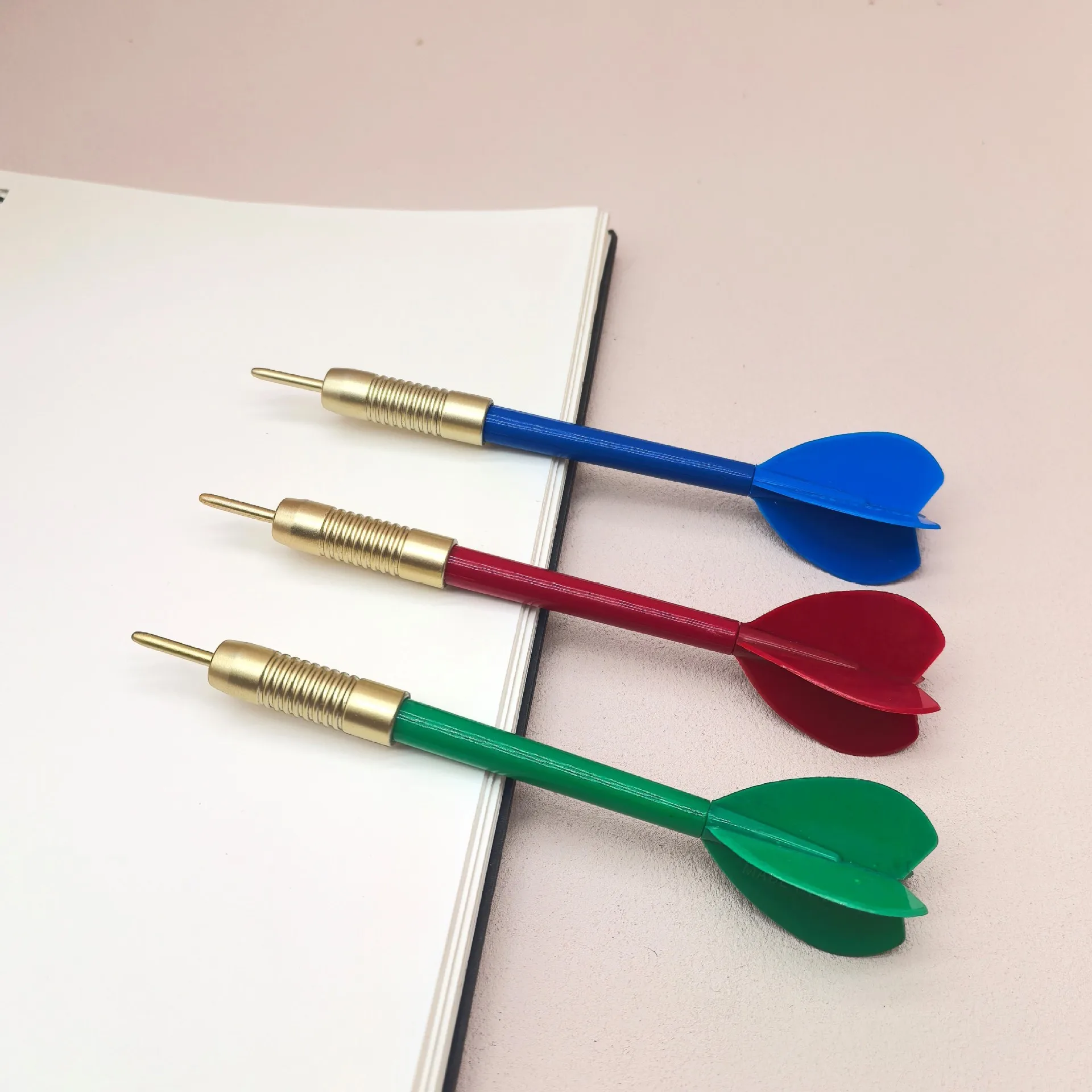 

Шариковые ручки Bview Art в форме дротиков набор из 3/6 штук