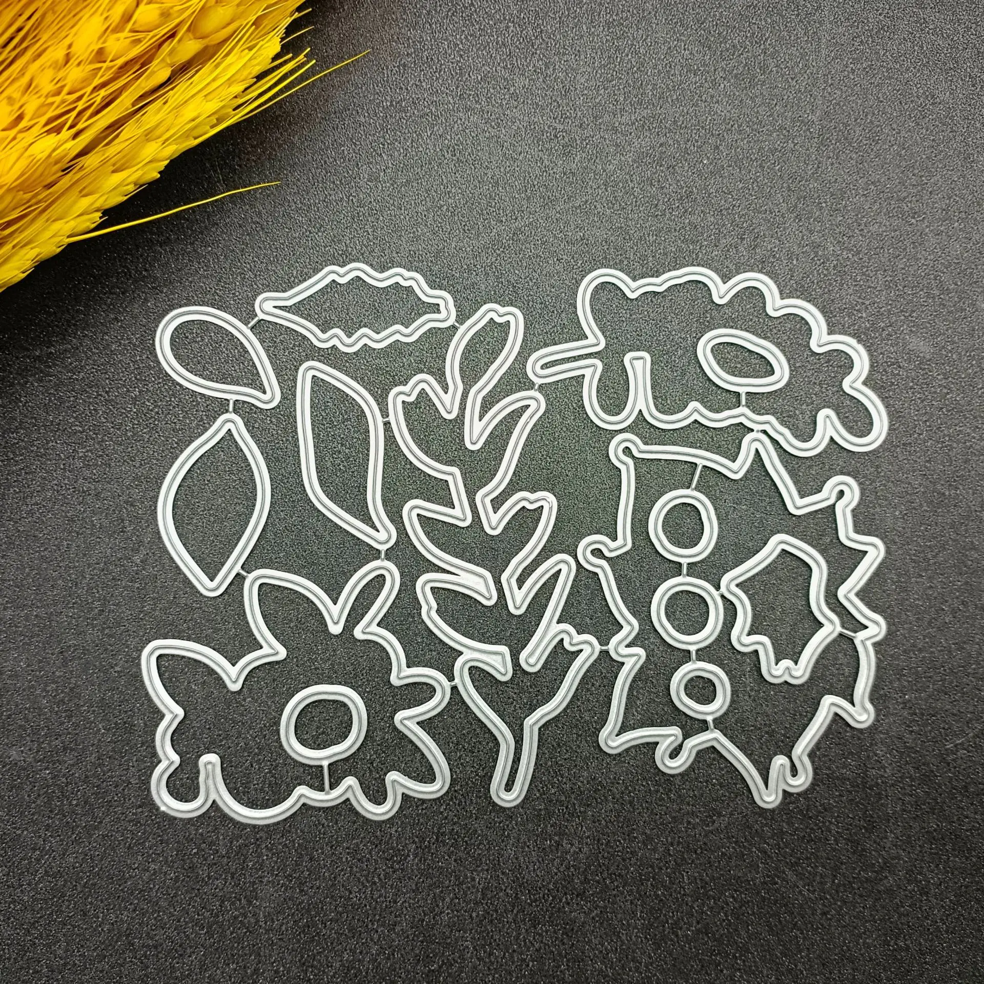 

Cutting Dies For 2023 Card Making Plant Flower Stamping HOT SALE DIY Background Card Punching Cutting Metal Sizzix Dies Layered