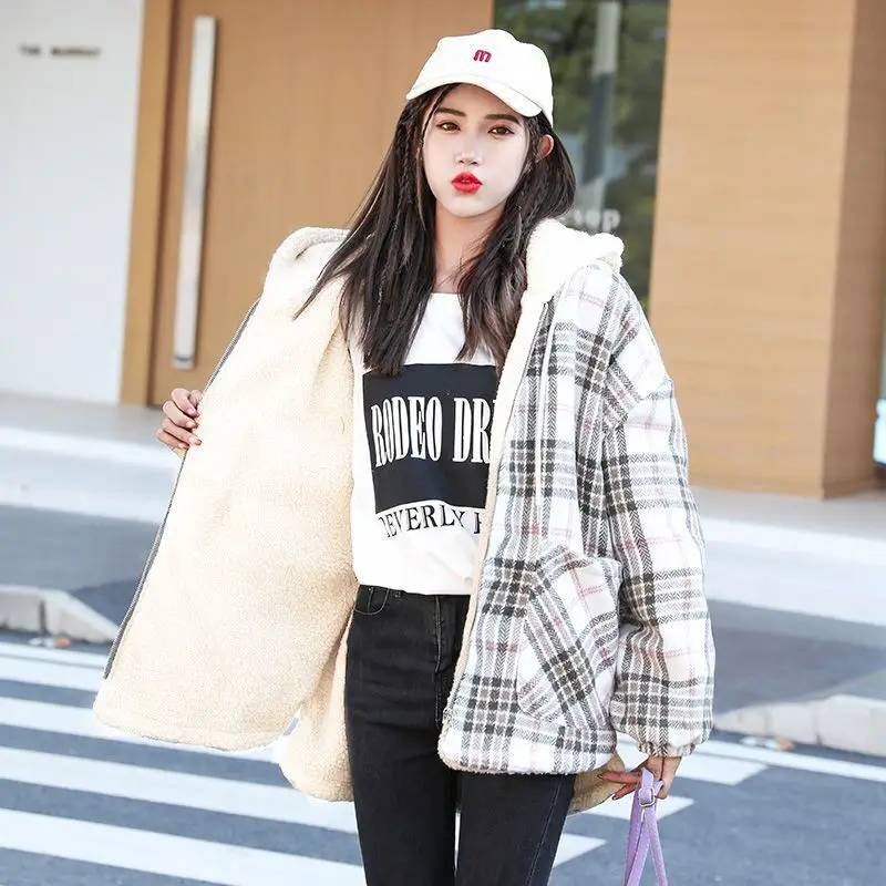 Winter Women's Cold Coat Parka Super Hot Sherpa Coat Hooded Plaid Padded Jacket Cheap Wholesale Loose Long Sleeve Top Plus Size