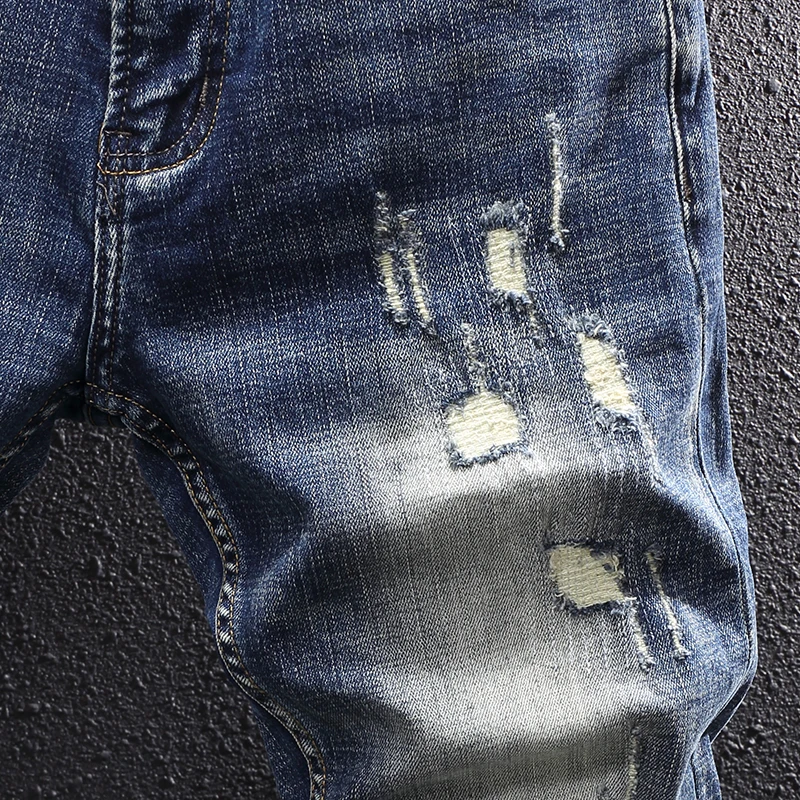 Рисунок 4 - Джинсы мужские зауженные стрейчевые