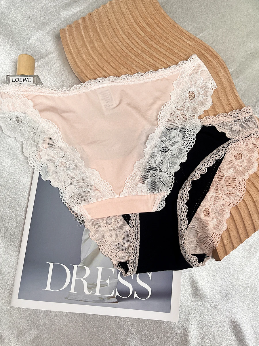 Low Waist Cream Lace Underwear Women Seamless Ice Silk Thin Sweet Girl Student Comfortable Cotton Crotch Briefs