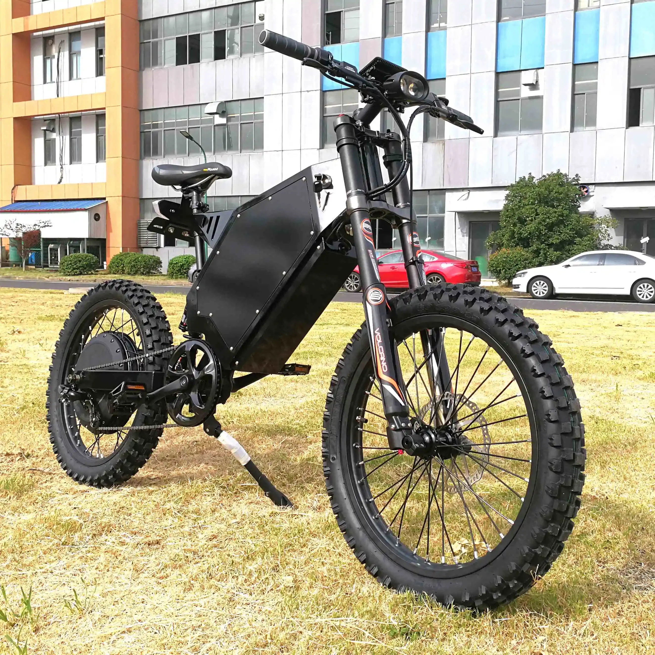 Передняя вилка велосипеда для горного