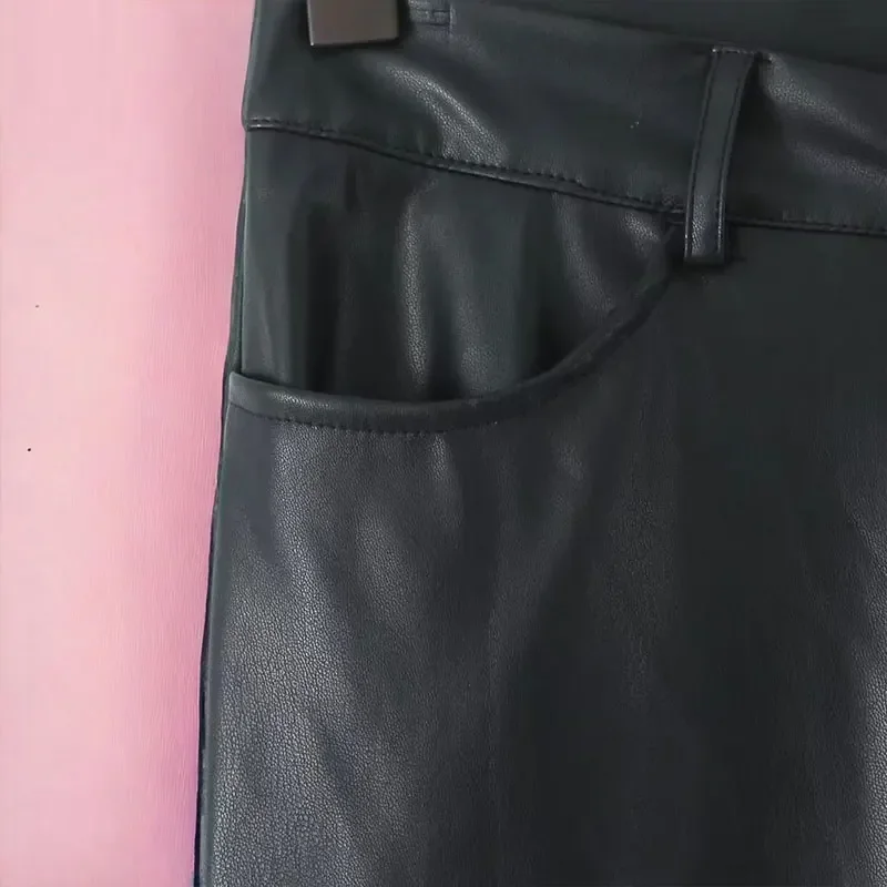 Женские кожаные брюки-клеш с высокой талией