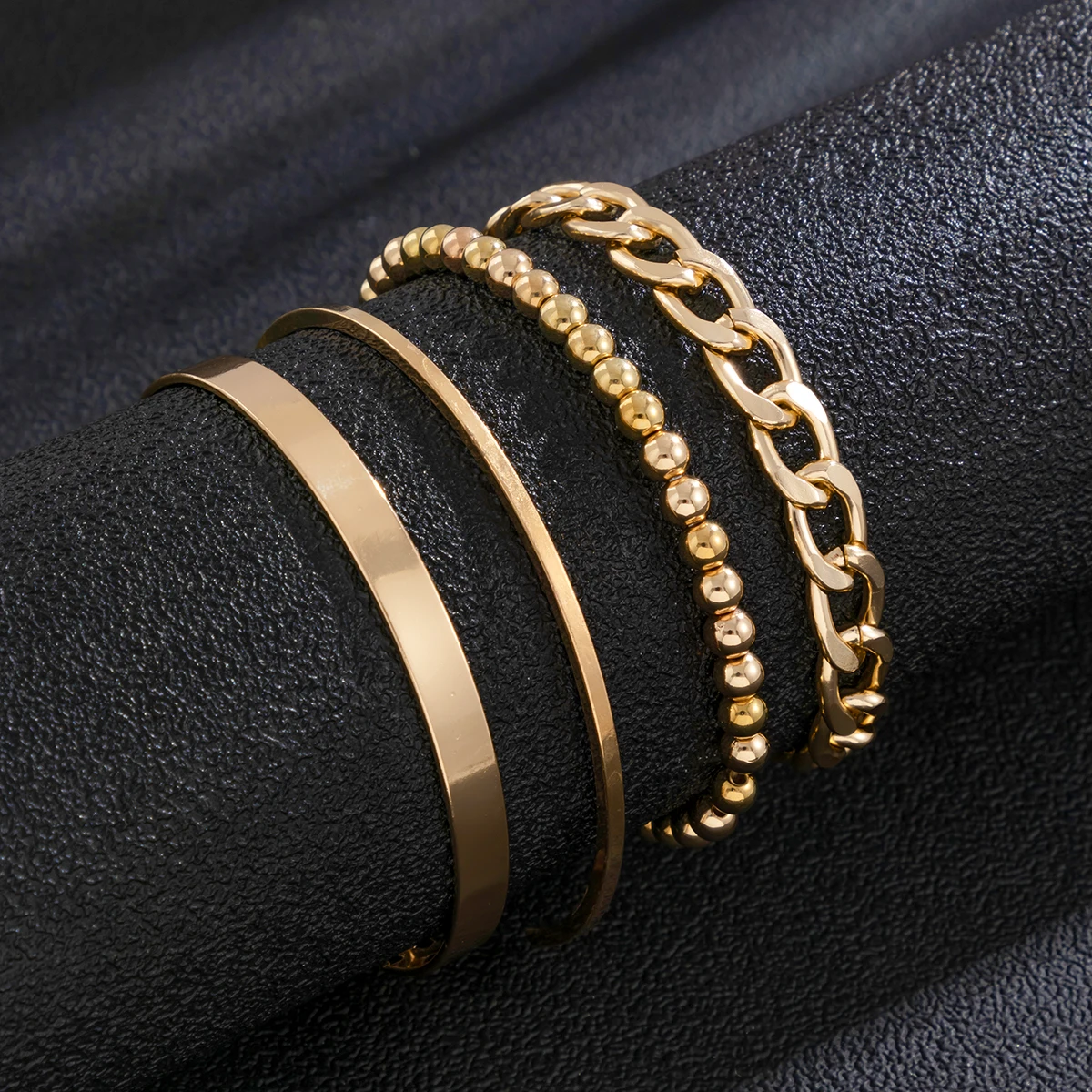 

KunJoe 4pcs/set Hip Hop Punk Link Chain Bracelet for Men Women Gold Color Punk Geometric Chain Bracelet Bangles Unisex Jewelry