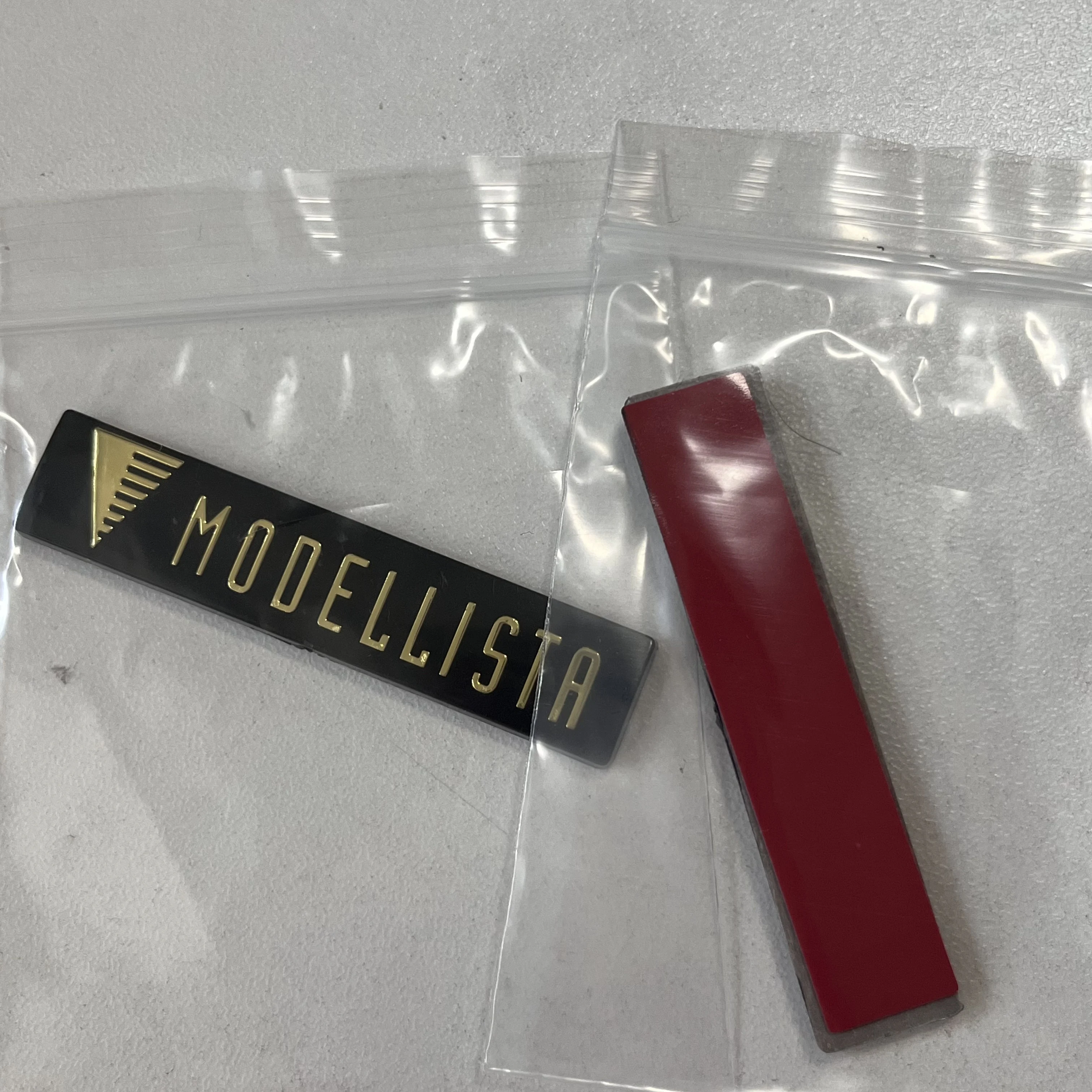 

1 шт. 3D MODELLISTA эмблема логотип наклейка задний багажник передняя губа маленькая этикетка гриль крыло боковой значок наклейка аксессуары для укладки