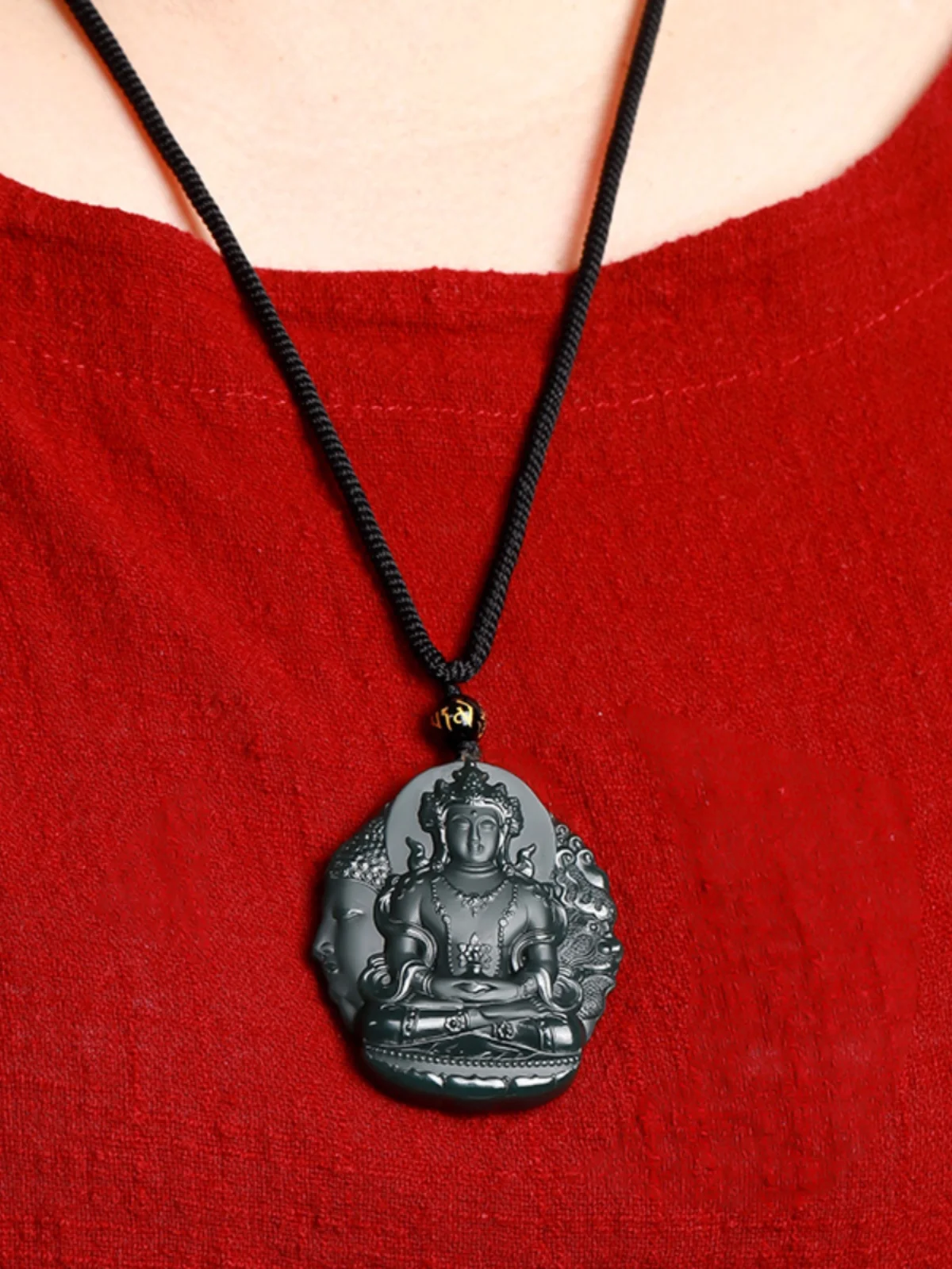 Новый подлинный нефритовый кулон Hetian между одной мысли Синьцзянский зеленый