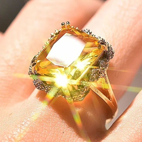 Luxury Sapphire Rings for Women Trendy Gold Color Yellow Topaz Wedding Engagement Ring Cubic Zirconia Gift Jewelry Anillos Mujer