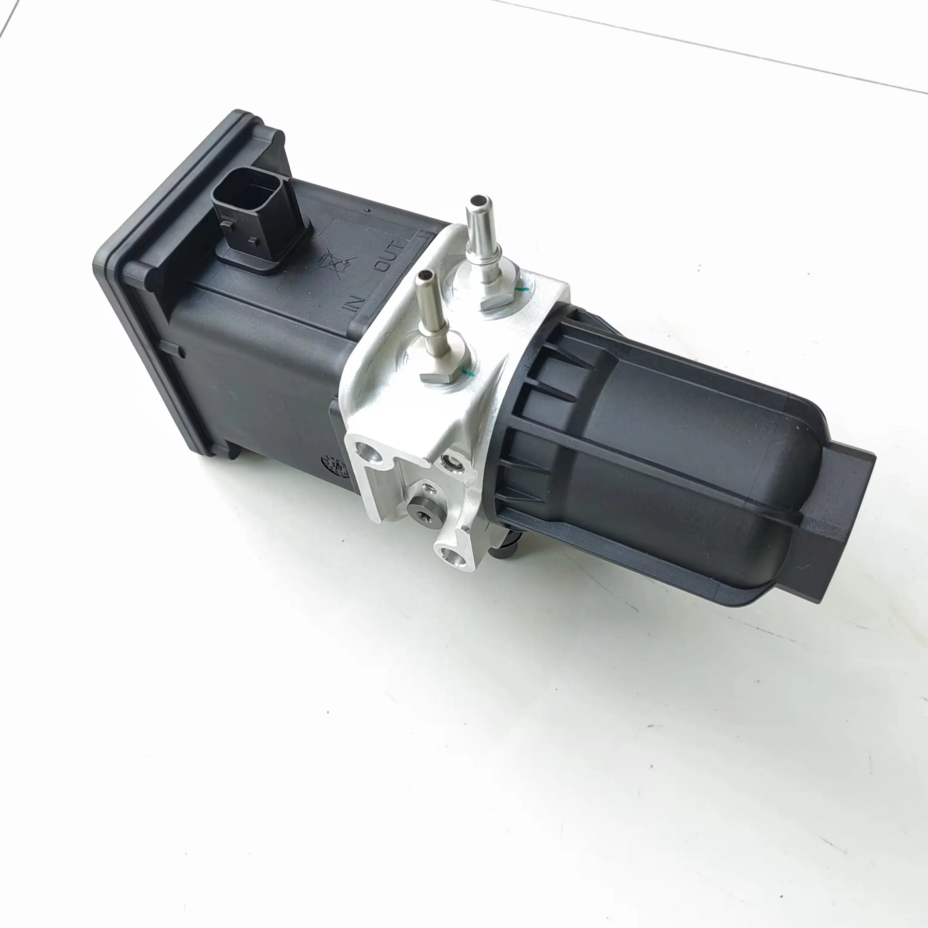 Насос для дозирования мочевины DEF Adblue A 0001407678 Для Mercedes Truck EURO 6 A055T229 0001407978