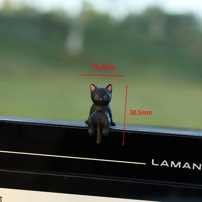 

Полимерная статуэтка кота