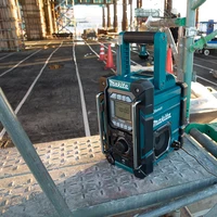 Беспроводное зарядное устройство Makita DMR300 с Bluetooth#1