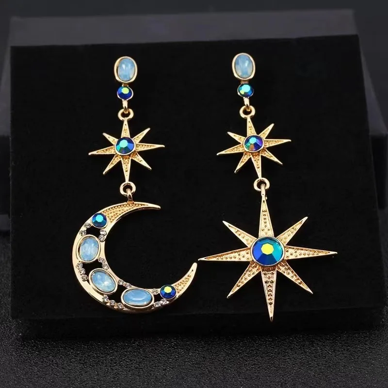 

Vintage Star Moon Crystal Diamond Dangle Earrings For Women
