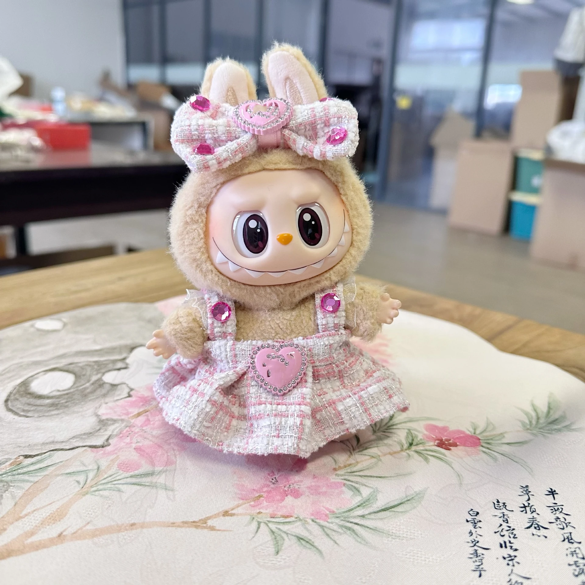 Новый стиль 17 см куклы Labubu I II милая мини-плюшевая кукла одежда для кукол