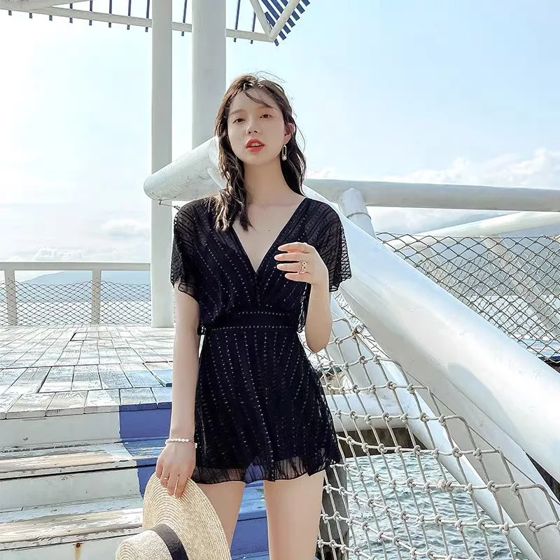 

Korean Ins Small Chest Gathered V-neck One-piece Swimsuit Female Slimming Belly-covering Hot Spring Meat-covering Swimsuit Black