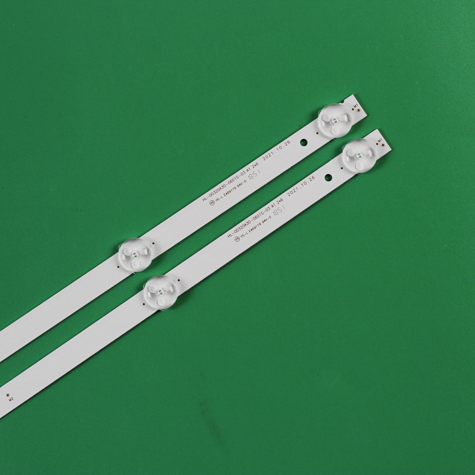 575MM 2PCS LED Strips SJ.CX.D3200601-3030HS-M for 32 TV RCA RTV32Z2SM BBK 32LEM-1027/TS2C DJTV321 H32D7000E HTV-LED32HD101T2