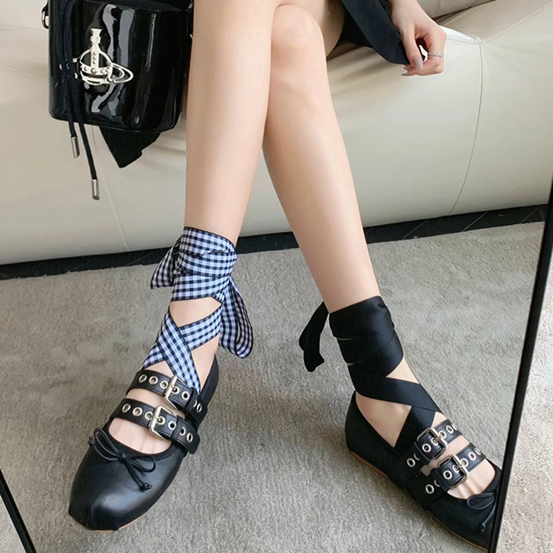 

2023 New Designers Women Flat Shoes Fashion Shallow Hollow Out Ballet Shoes Ladies Casual Outdoor Soft Ballerina Shoe Loafers