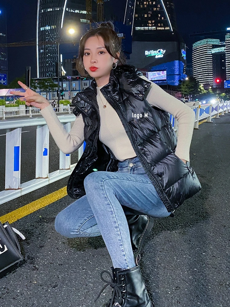 European M House 2022 Winter New Fashion Down Vest Women with Luxury Jacket Couples with Thick Vest Vest Wear Tide