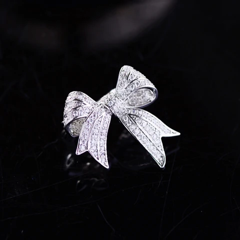 Хрустальная брошь Flowery Fire