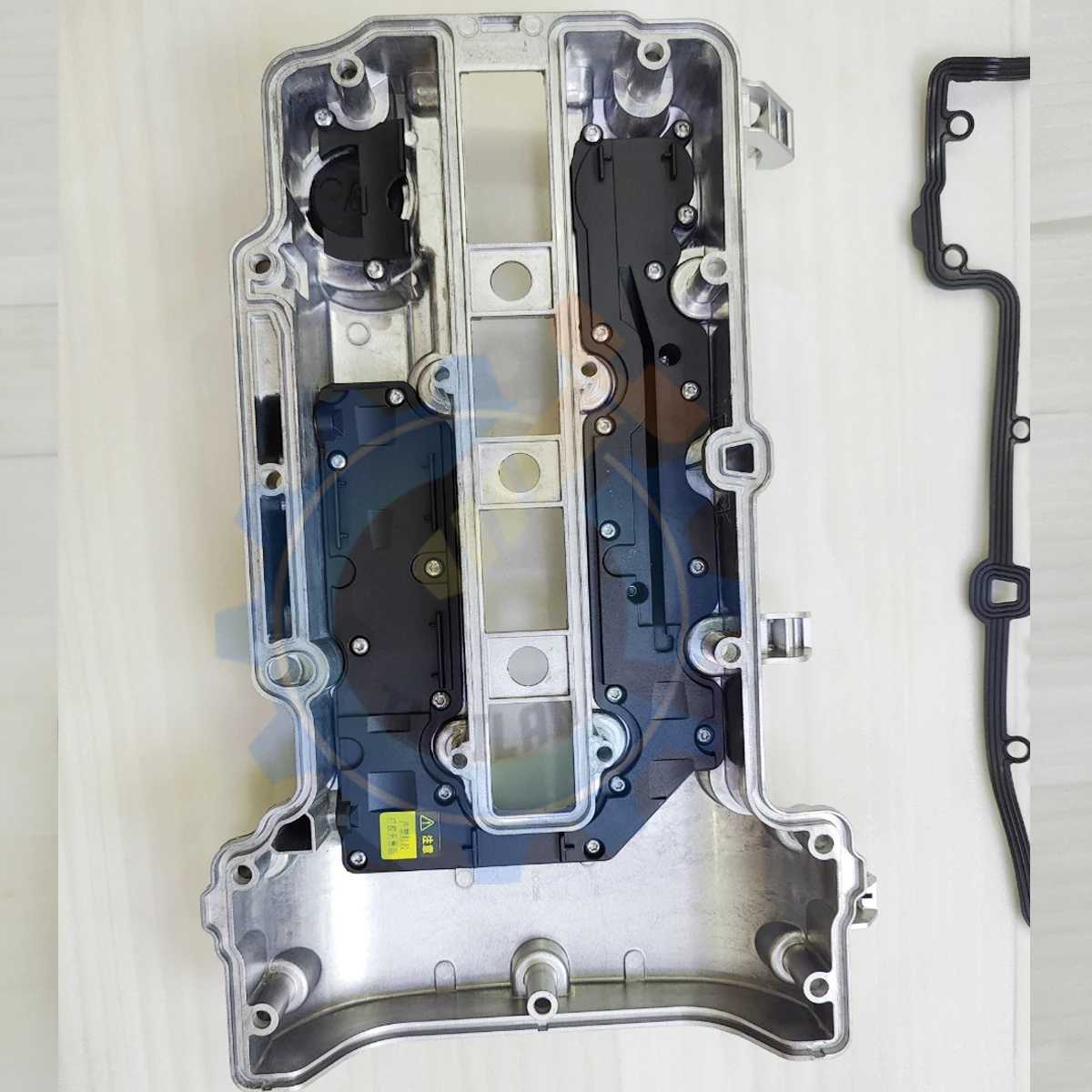 Фото 25198874 55573746 Новая алюминиевая крышка клапанного механизма для Vauxhall/Opel ASTRA/Buick Encore/Chevy Cruze Sonic 1.4 Turbo 25198498 №3