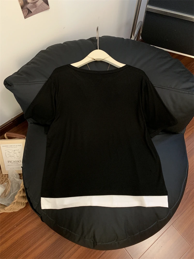 Футболка женская из двух предметов с пуговицами V-образным вырезом и коротким