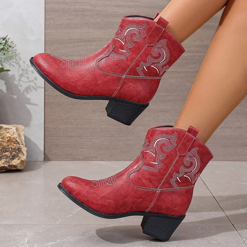 Женские ботильоны в стиле панк на массивном каблуке вестерн