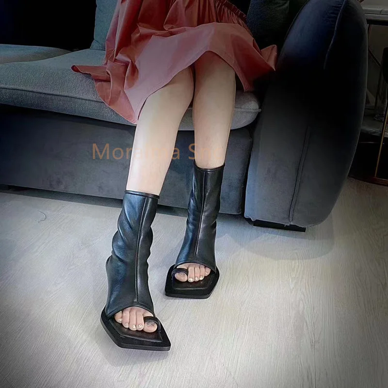 2023 New Open Toe Ankle Boots Split Toe Sexy Women Shoes Square Head Soft Leather Summer High Heels Back Zippers Short Boots