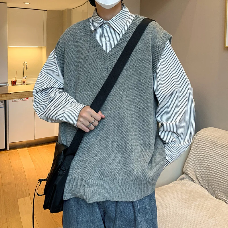 Вязаный жилет-свитер для мужчин осенний классический тонкий дизайн с v-образным