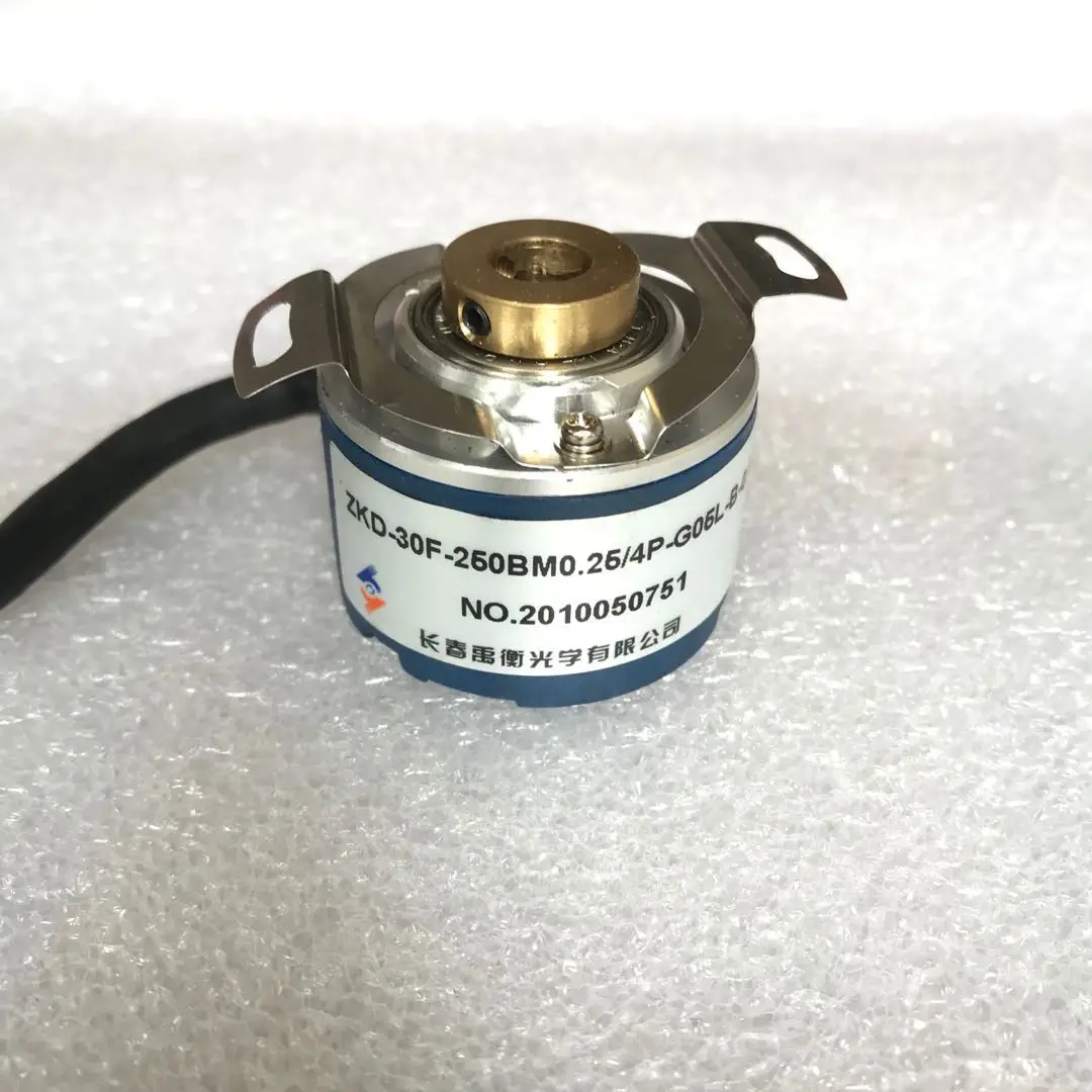 

1 шт использованная проверенная фотография/4p-g05l-b-0. 6m кодер