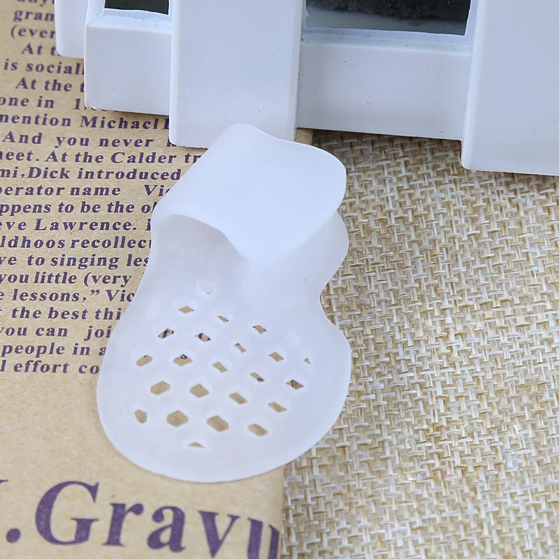 Силиконовый разделитель для пальцев ног ортопедический большого пальца и при