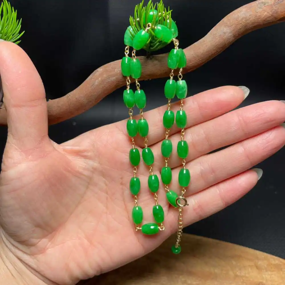 

Lucky Natural Jadeite Jade Egg-Shaped Beads Necklace Bohemia Handmade Glowing Souvenir Jasper Elegant spread Practice