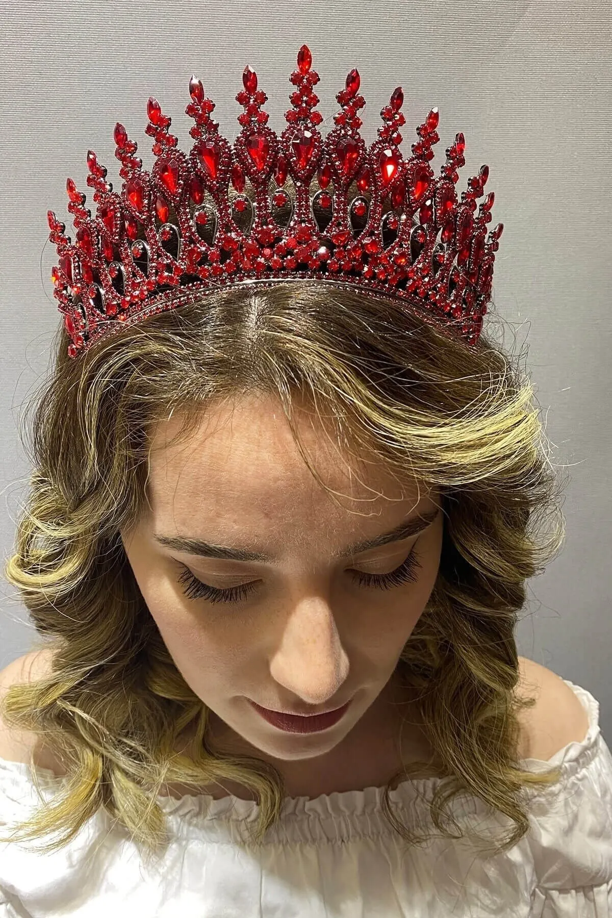 

Bridal Accessories Red Model Bridal Crown Wedding Handmade For Bride And Bridesmaids