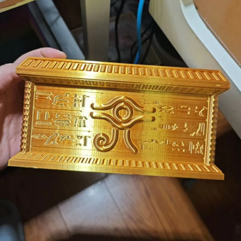 Фото Новинка 2026 года: Золотой саркофаг Yu-Gi-Oh, 3D-печатный держатель для карт с магнитной застежкой, настольный органайзер для хранения, подарок для фанатов аниме. №4