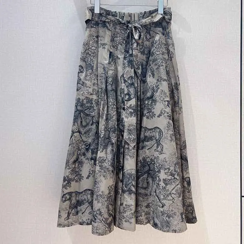 

New Vintage Women Animal Print Skirt Fashion Runway Retro High Waist Folds Singel Breasted Skirt Elegant Chic Belt Luxury Clothe
