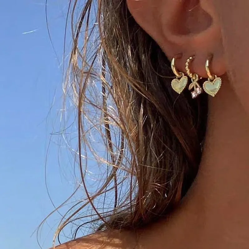 

2Pcs/Set Love Heart Gold Small Hoop Earrings Cherry Rhinestone Earrings for Women Cute Romantic Earrings 2020 Trendy