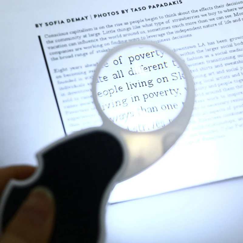 

5x LED Lamp Foldable Pocket Magnifier 43mm Handheld Reading Magnifier For The Elderly With Keychain Portable Tool Non-slip