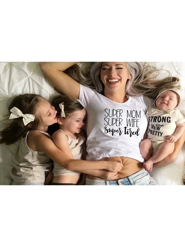 Super Mom Super Wife Super Tired Funny Letter Women T Shirt O-Neck Female Streetwear Mom Life Mother's Day Gift Tumblr Tee Tops