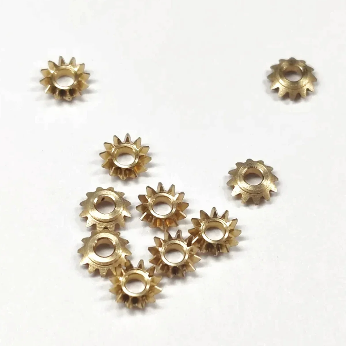 Фото Металлическая коническая шестерня из латуни 0.4M 12T 2MM, шаг 0.5MM, 90-градусный прямой угол, для DIY-моделей №5