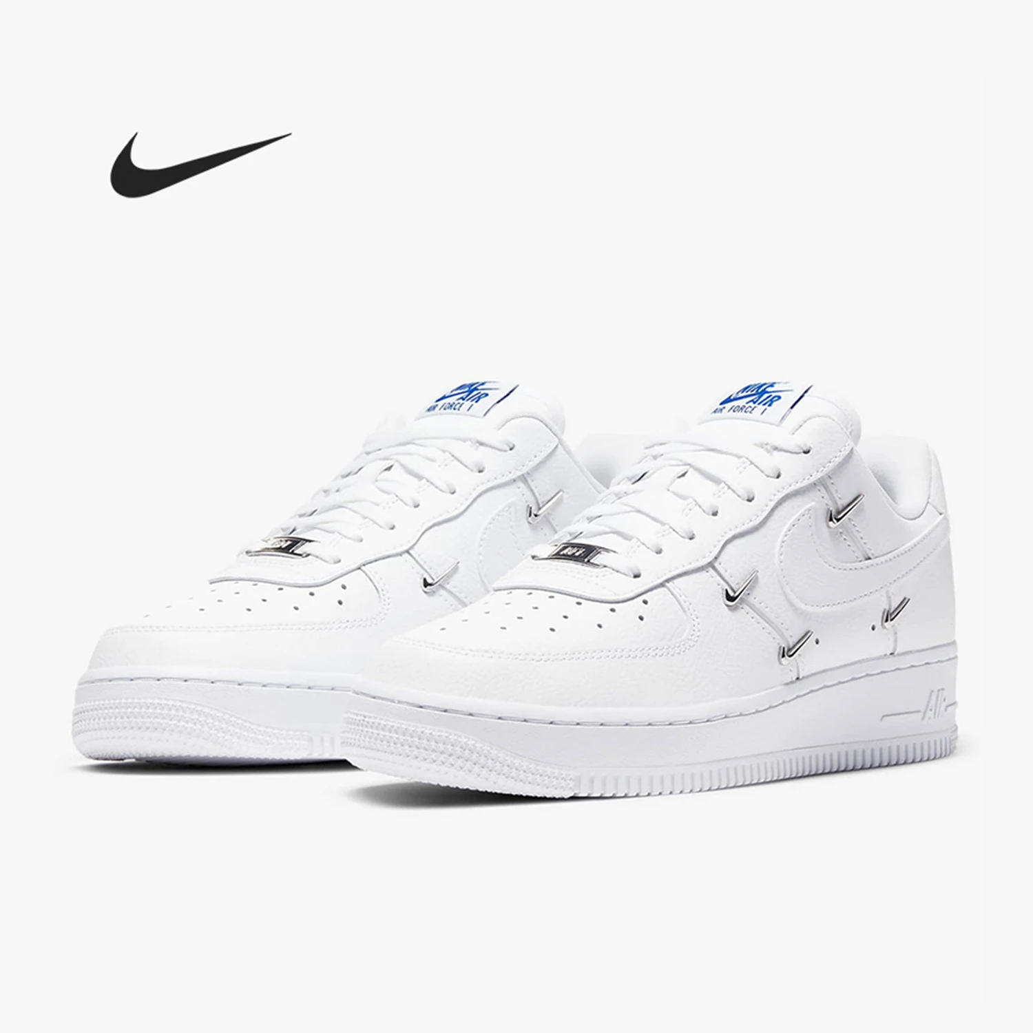 Фото Оригинальные женские низкие повседневные туфли Nike AIR FORCE 1 Air Force No 1 CT1990-100 №1