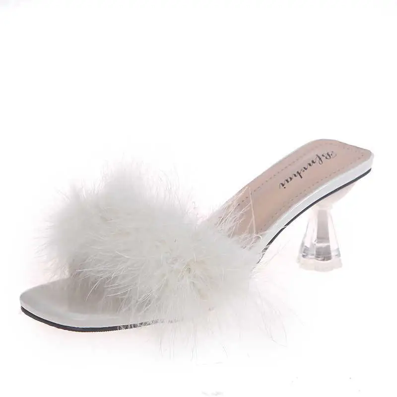 

Тапочки женские плюшевые, модная пикантная обувь, квадратный носок, высокий каблук, лето 2022