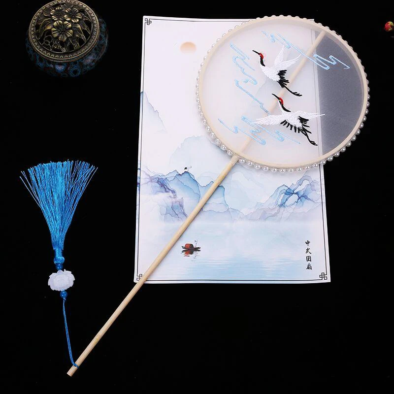 

Chinese Round Hand Fan Vintage Printing Silk Fan Ancient Tassel Dance Hand Fan Cheongsam Tang Suit Wedding Party Accessories