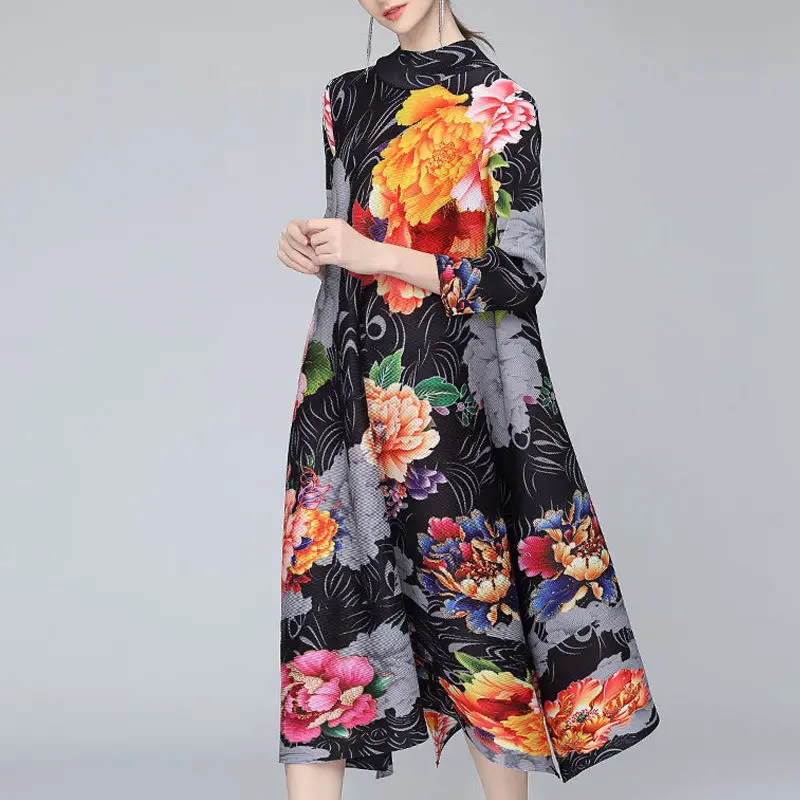 

Black big flower pleated dress 2022 spring new fashion high collar long-sleeved loose o neck large size thin A word skirt dress
