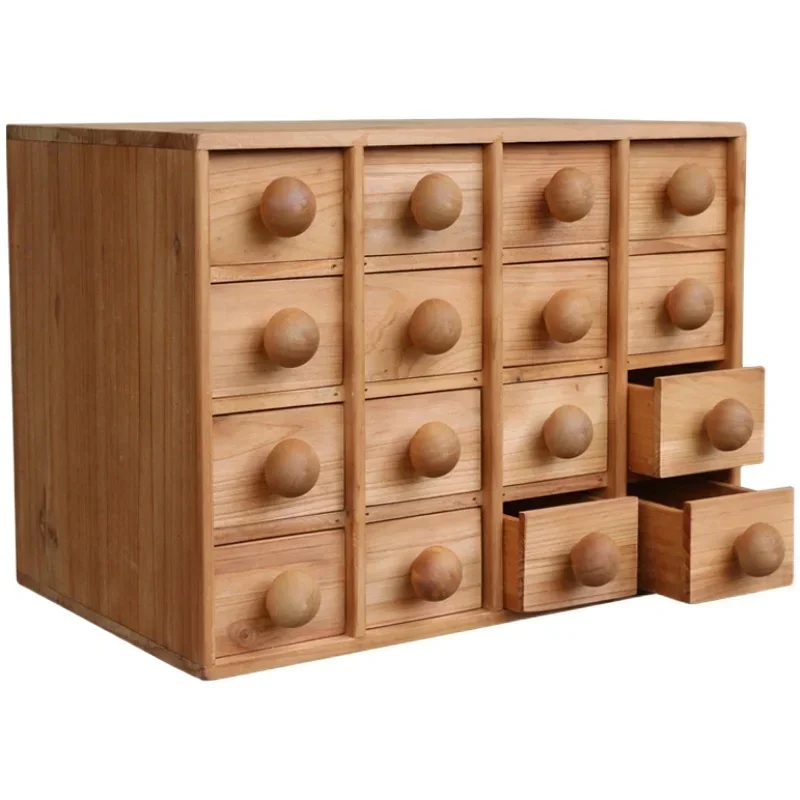 Шкатулка для карандашей в стиле ретро