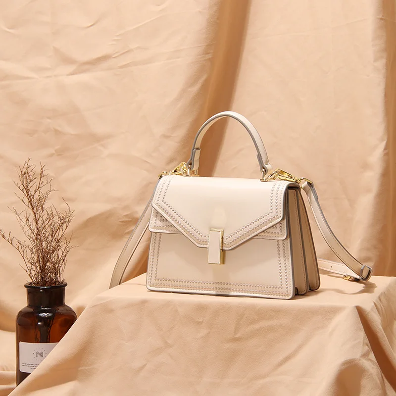 

KUROYABU Business Commuter Leather Single-Shoulder Bag Classical Personality Shoulder Crossbody Bag Large Capacity Handbag