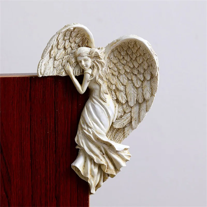 

Resin Creative Angel Statue Home Decor Crafts Room Decoration Objects Study Vintage Door Frame Ornament Animal Figurines