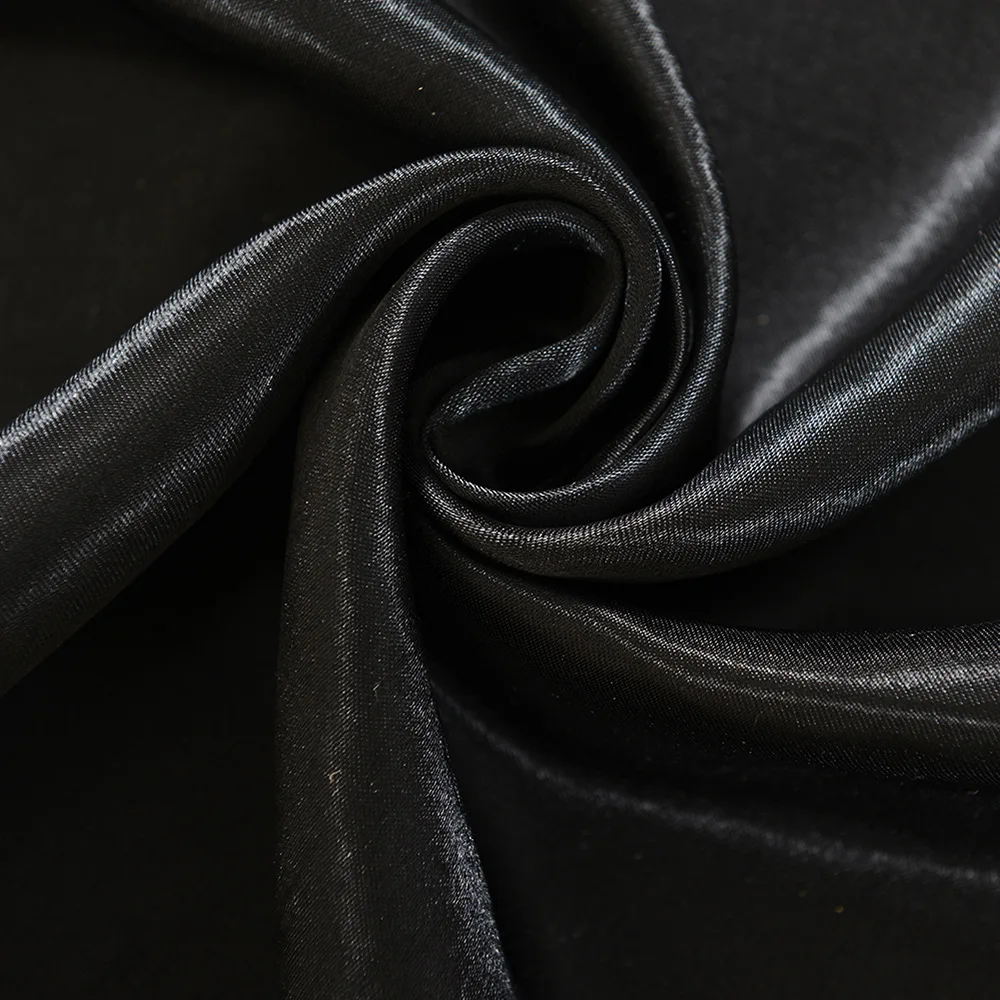 

Затемняющие шторы из полиэстера 100*200 см