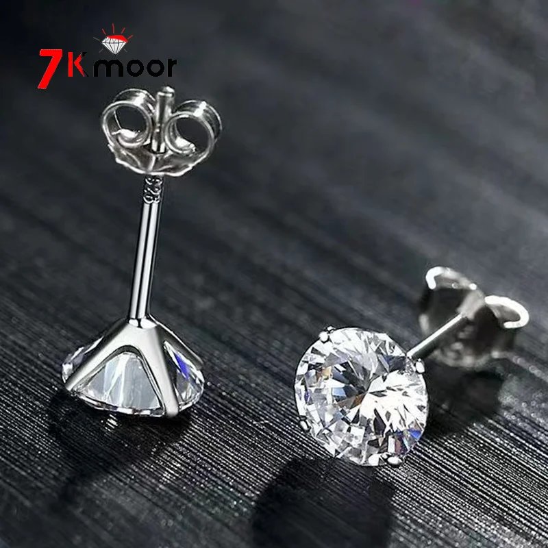 Серьги-гвоздики из серебра 925 пробы с фианитом |