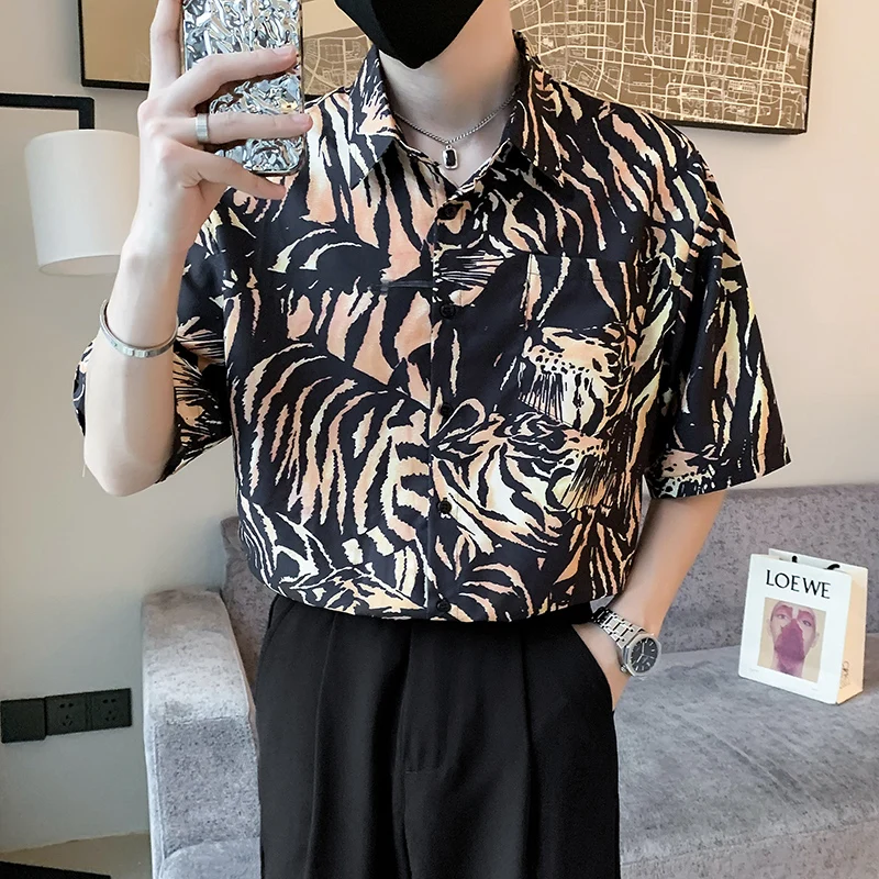 2022 Summer Tiger Pattern Shirts Men Short Sleeve Loose Casual Shirt Social Party Streetwear Oversized Lapel Tops Men Clothing