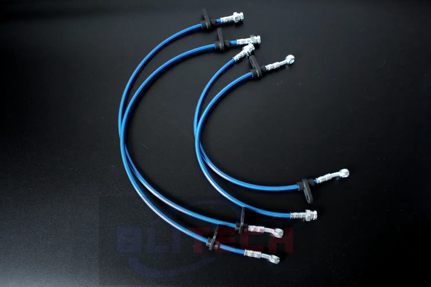 

Передняя и задняя тормозная магистраль из нержавеющей стали подходит для Honda Civic 92-95/Acura Integra 94-97 Серебристый Красный Синий Черный