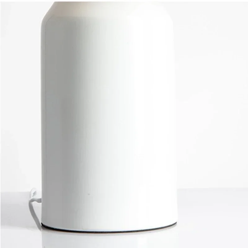 Настольная лампа в скандинавском стиле с золотым грибом для столовой спальни