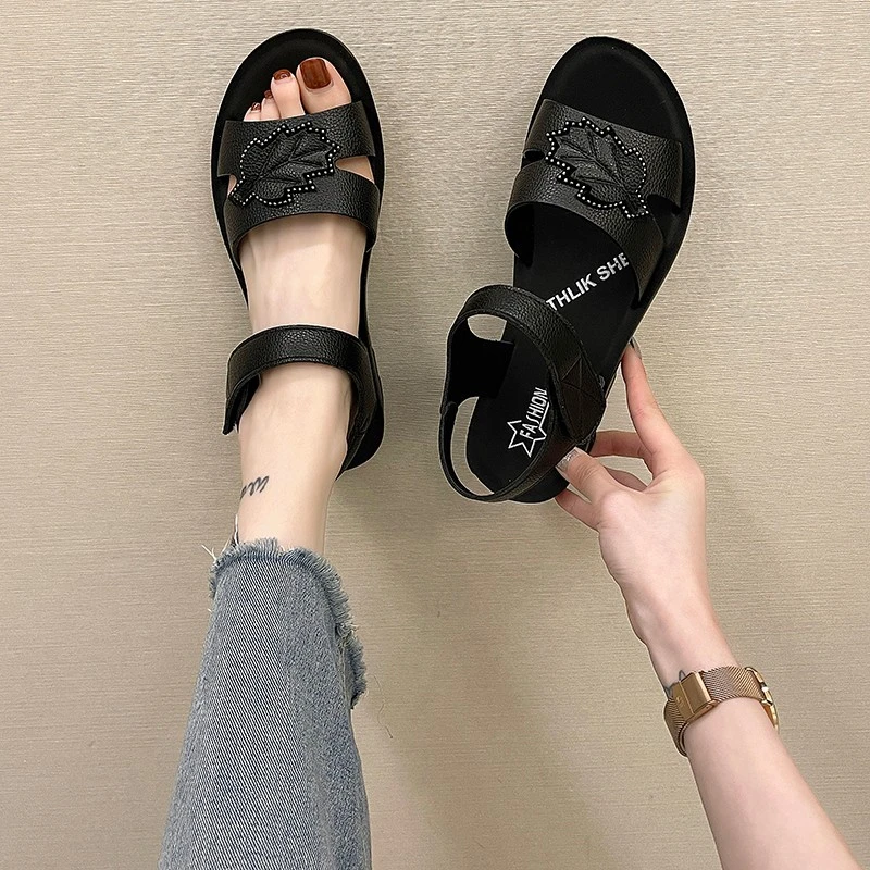 Сандалии женские кожаные на нескользящей подошве удобные босоножки плоской для