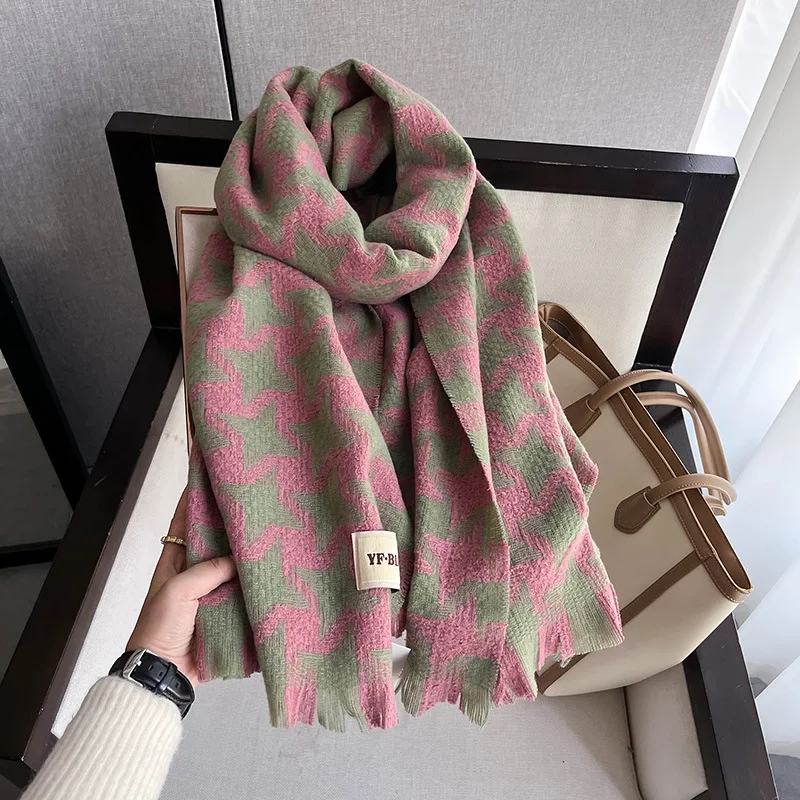 Рисунок 5 - 2023 корейский Клетчатый имитация